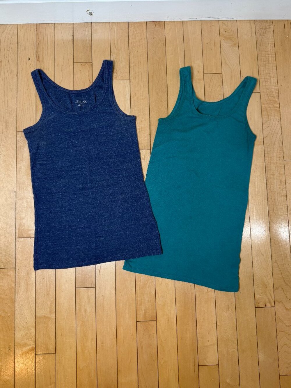 MERONA Set of 2 Smooth Soft Tank Tops Size Small Heathered Blue & Teal Green